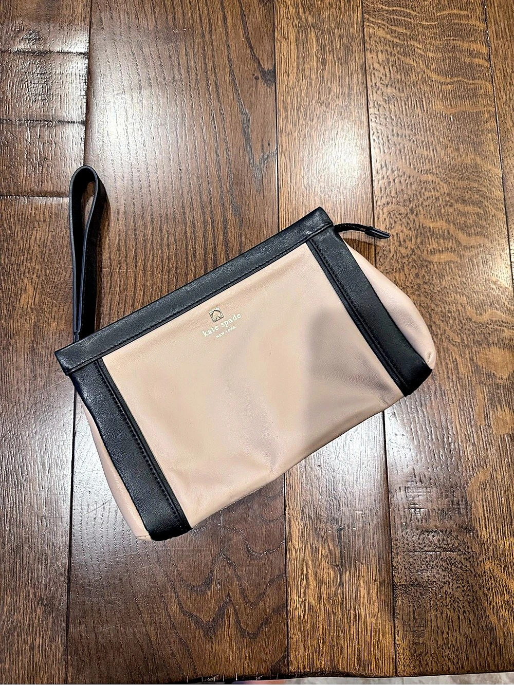 Kate Spade Two-Tone Striped Interior Wristlet in Black & Beige